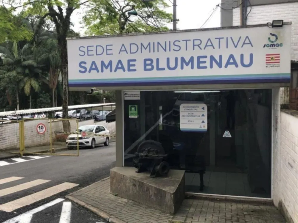 Após Prefeitura de Blumenau revogar aditivo com a BRK, empresa afirma que ainda não foi comunicada oficialmente
