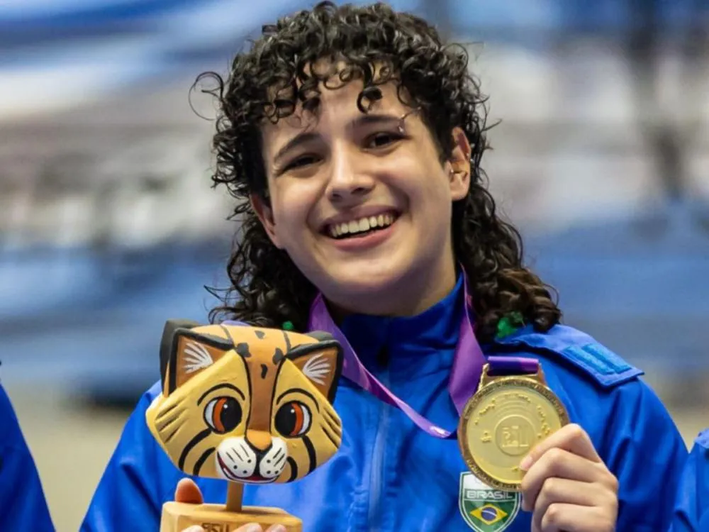 Atleta de Blumenau conquista ouro no Pan Júnior com a Seleção Brasileira de handebol