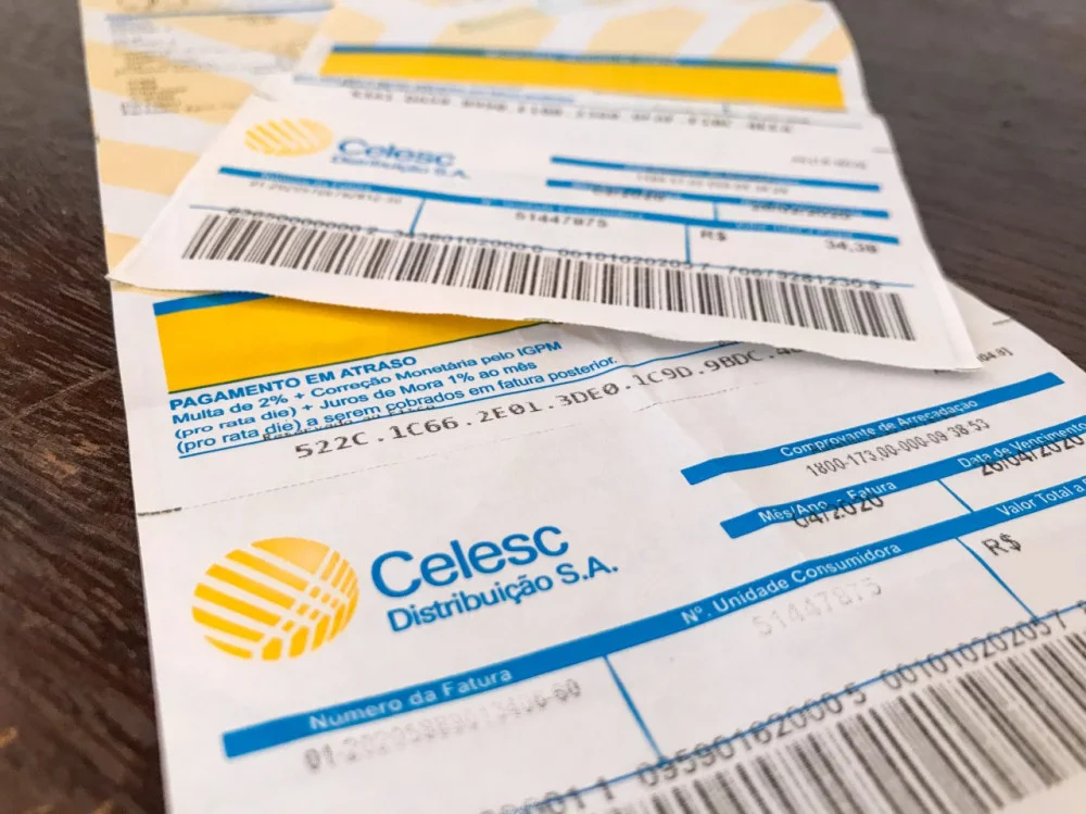 Celesc anuncia aumento na tarifa de energia em SC; residências terão alta de 12,3%