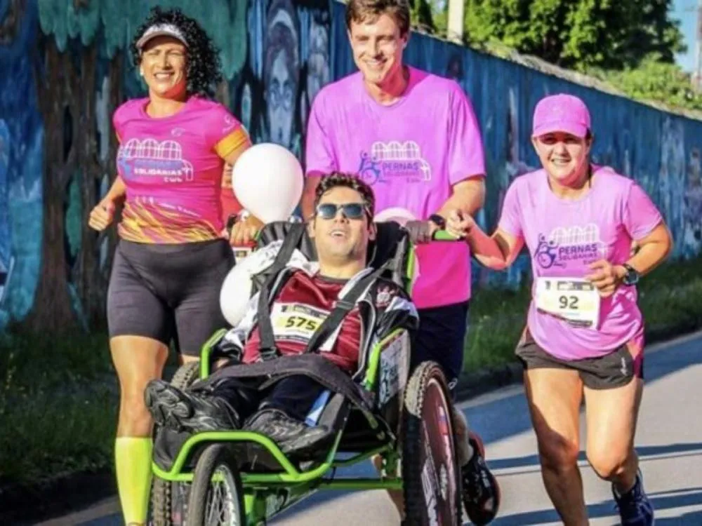 Com apoio do Pernas Solidárias, Balneário Camboriú realiza corrida inclusiva