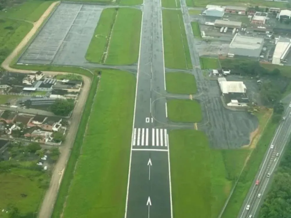 Prefeito confirma que Aeroporto Regional de Blumenau terá pista ampliada