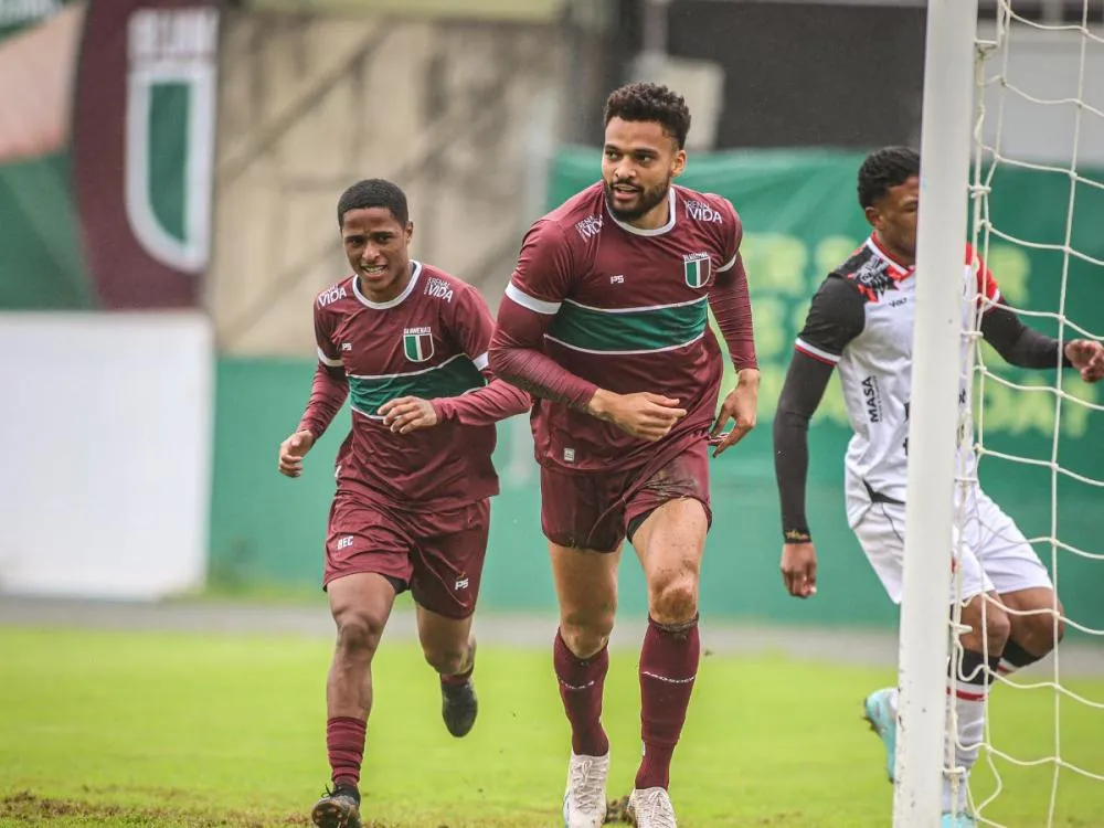 Jogando no Sesi, BEC vence Joinville por 2 a 0 na estreia da Copa SC