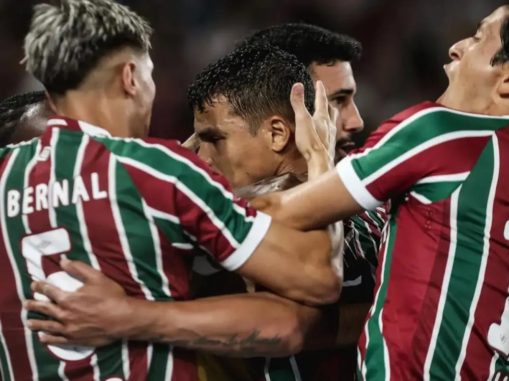 Fluminense derrota Bahia por 2 a 0 e avança na Copa do Brasil