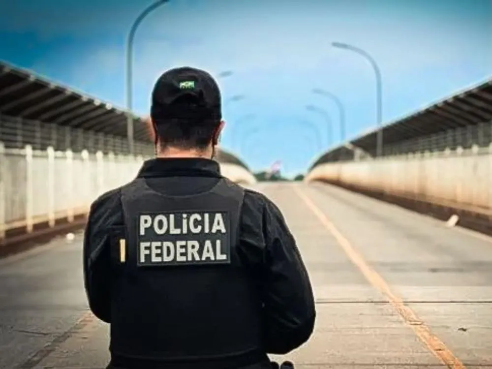 Polícia Federal prende foragido de SC por estupro de vulnerável no Paraguai