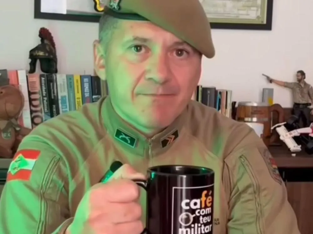 Café com teu Militar: Colégio Policial Militar de Blumenau aposta em vídeos para aproximar pais e comunidade
