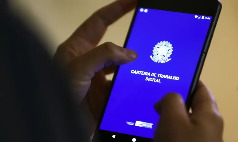 Sine: Vale do Itajaí abre semana com mais de 2,9 mil vagas de trabalho