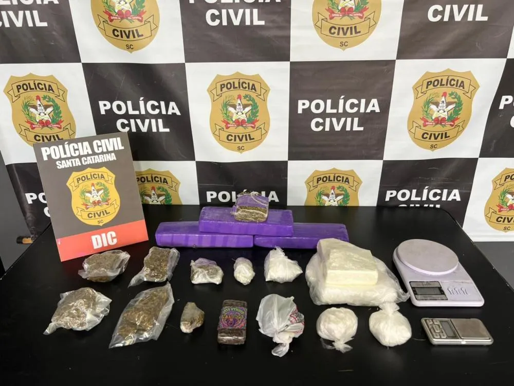 Polícia Civil prende mulher por tráfico de drogas em Indaial