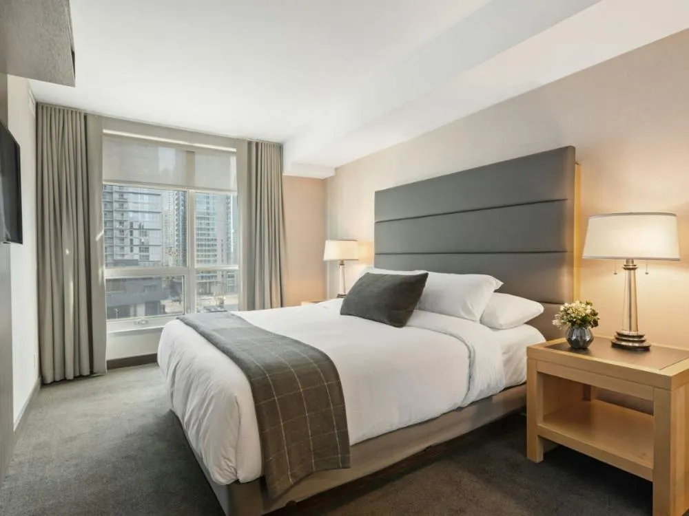 Rede hoteleira de Blumenau registra 80% de ocupação nos finais de semana às vésperas da Oktoberfest 2025