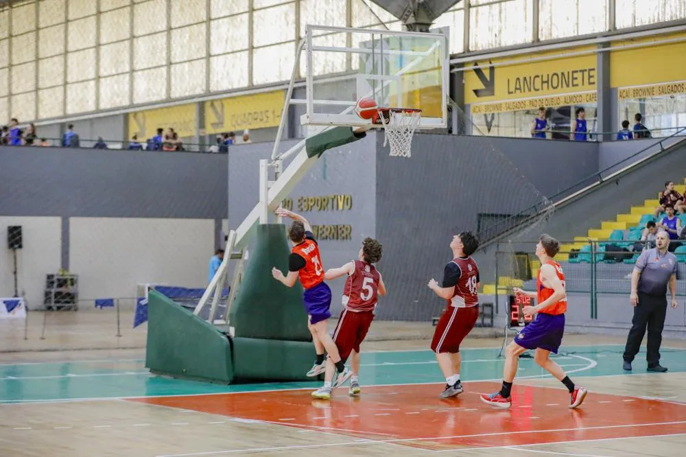 50ª edição dos Jogos da Primavera termina nesta sexta-feira; veja fotos 