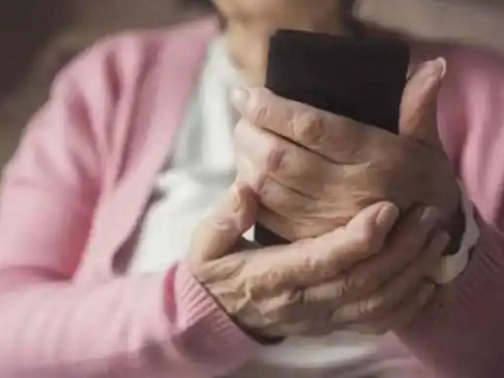 Golpistas se passam por Procon de Brusque e tentam enganar consumidores por telefone