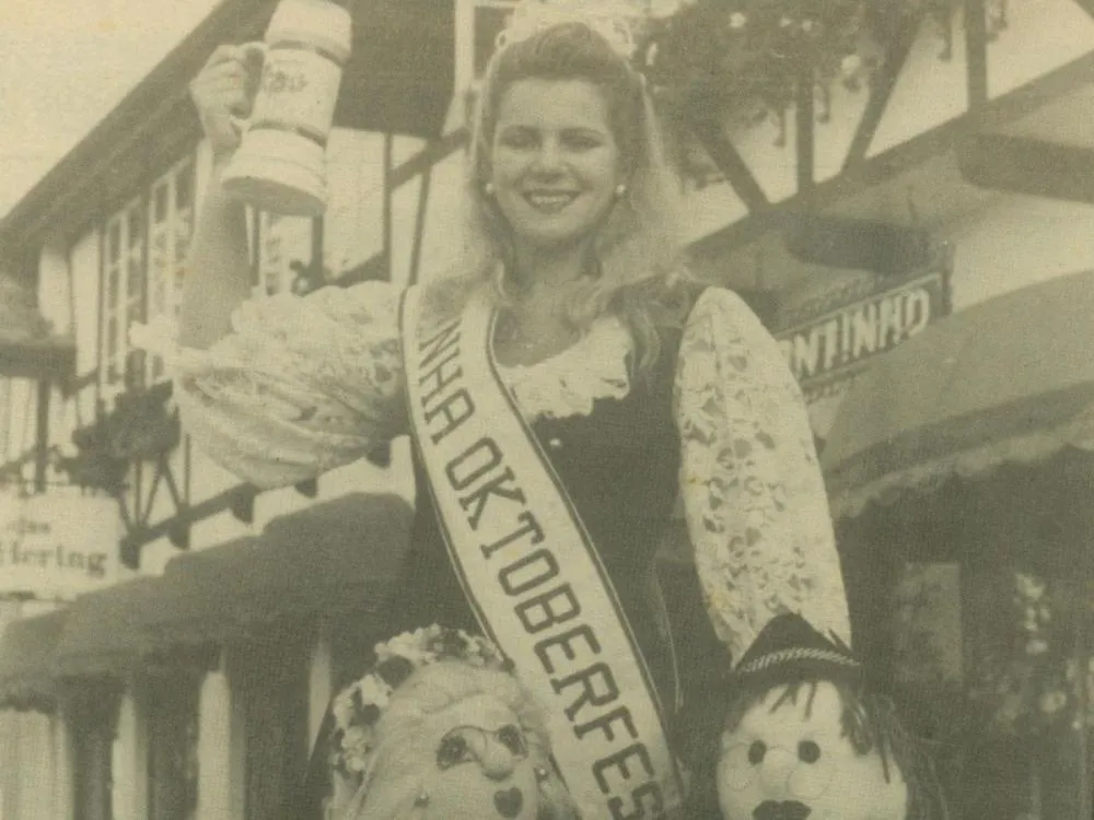 “A seleção era criteriosa e um pouco parecida com uma seleção para miss”, diz a 10ª rainha da Oktoberfest