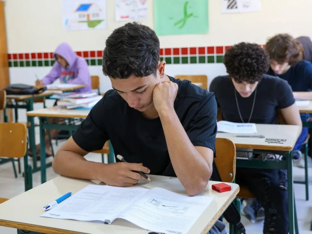 Estudantes têm até esta quinta-feira para solicitar transferência entre escolas estaduais