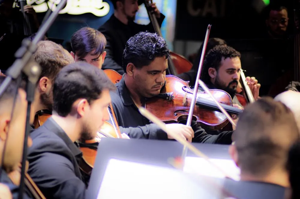 Orquestra Blumenau Filarmônica leva música clássica à 40ª Oktoberfest Blumenau