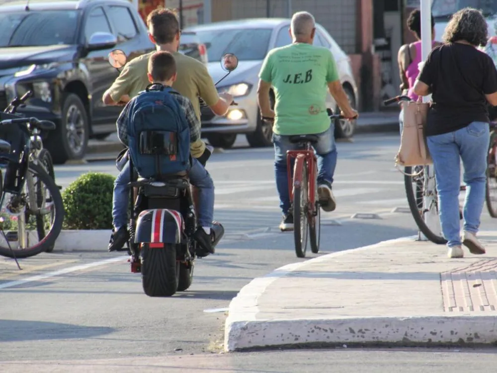 Audiência pública vai discutir regulamentação de veículos elétricos em Navegantes