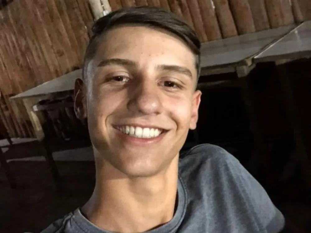 Identificado jovem de 18 anos que morreu em acidente de trânsito em Blumenau