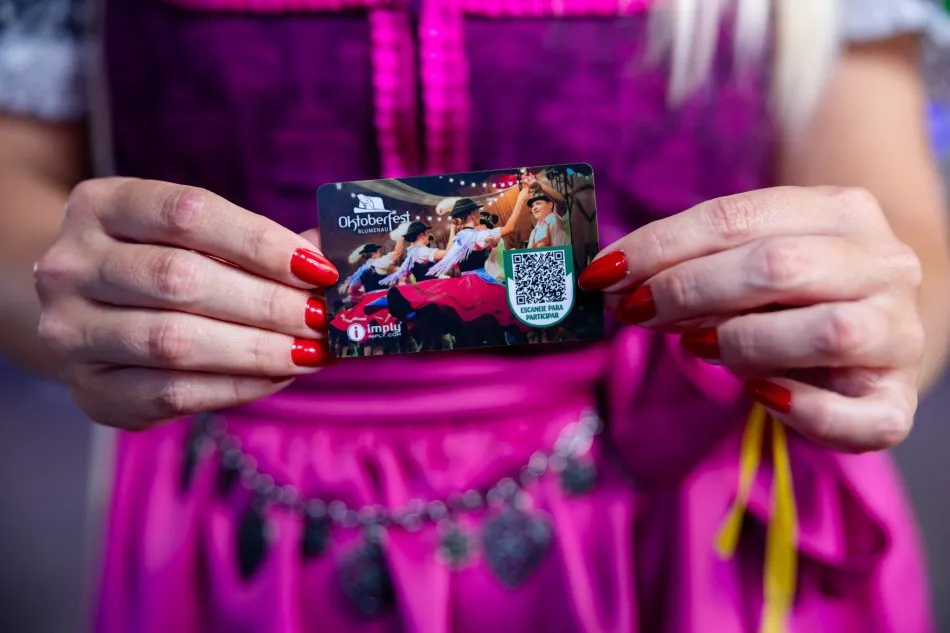 Oktober Karte facilita reembolso via pix