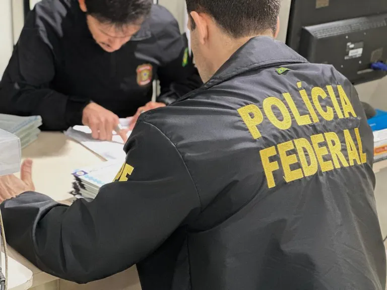 Polícia Federal cumpre mandados em operação contra degradação ambiental em SC