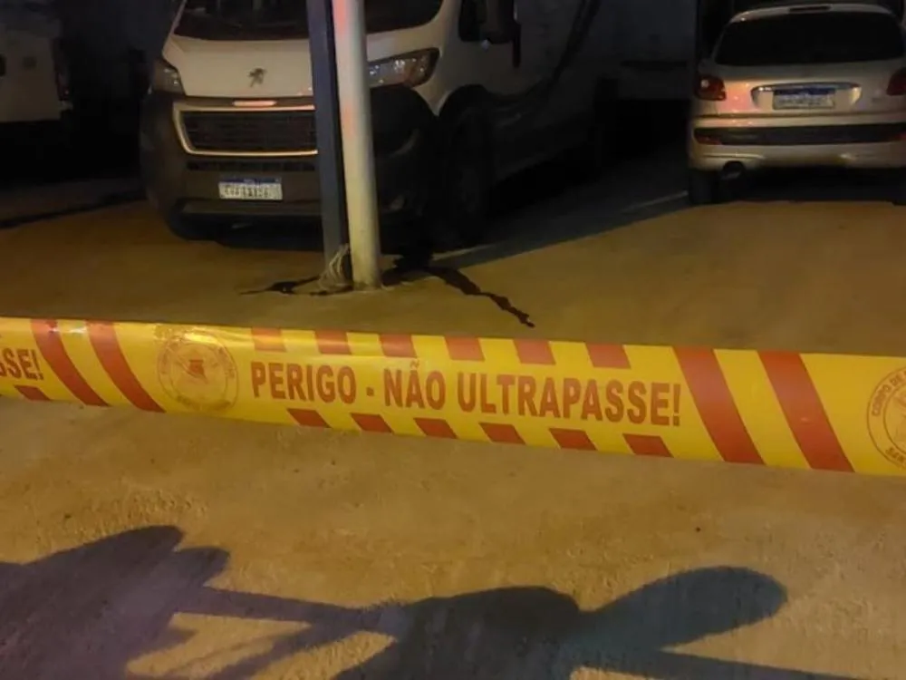 Panificadora é atingida por incêndio e mobiliza bombeiros no bairro Itoupava Norte, em Blumenau