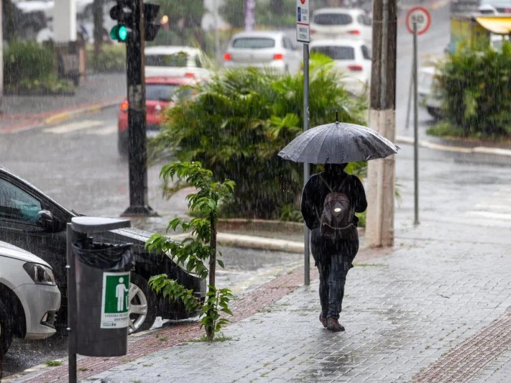 Defesa Civil emite aviso de instabilidade e temporais em Santa Catarina nesta semana