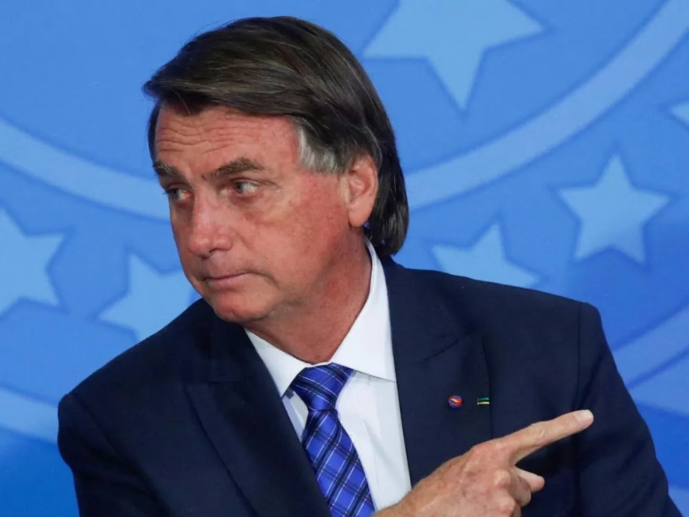 Ex-presidente Jair Bolsonaro é preso preventivamente 