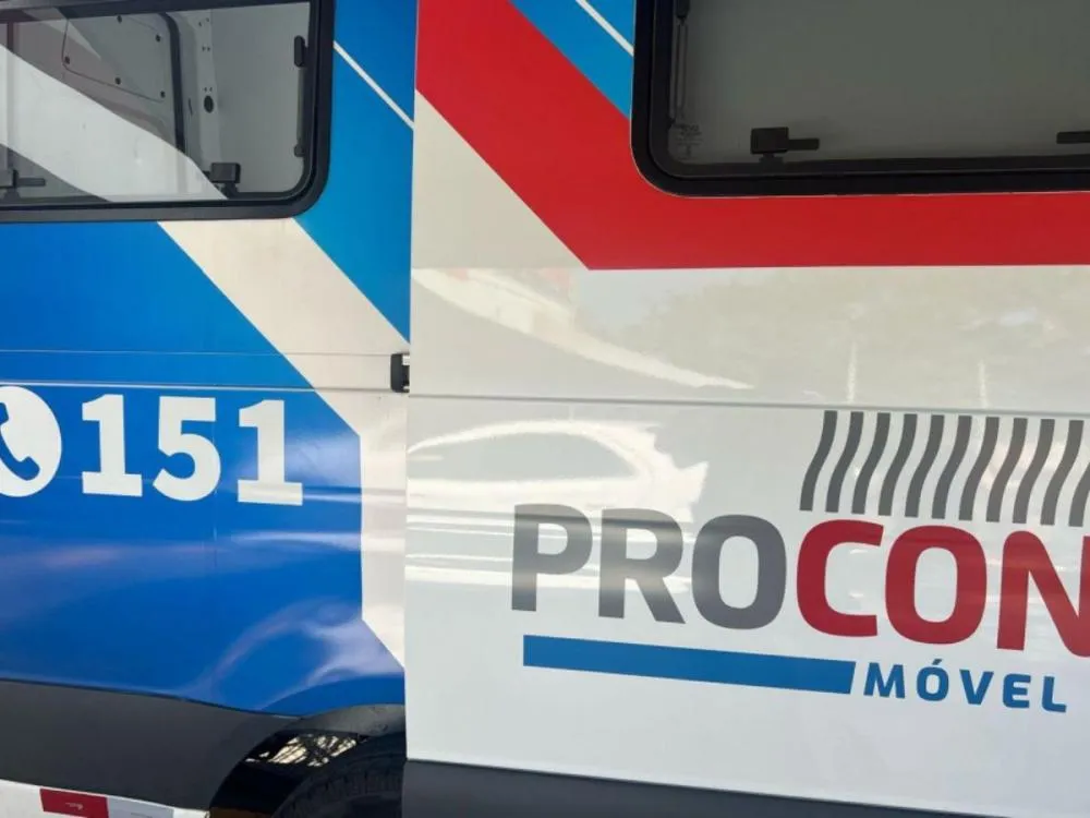 Procon Móvel vai orientar consumidores durante a Black Friday no Centro de Blumenau nesta sexta-feira