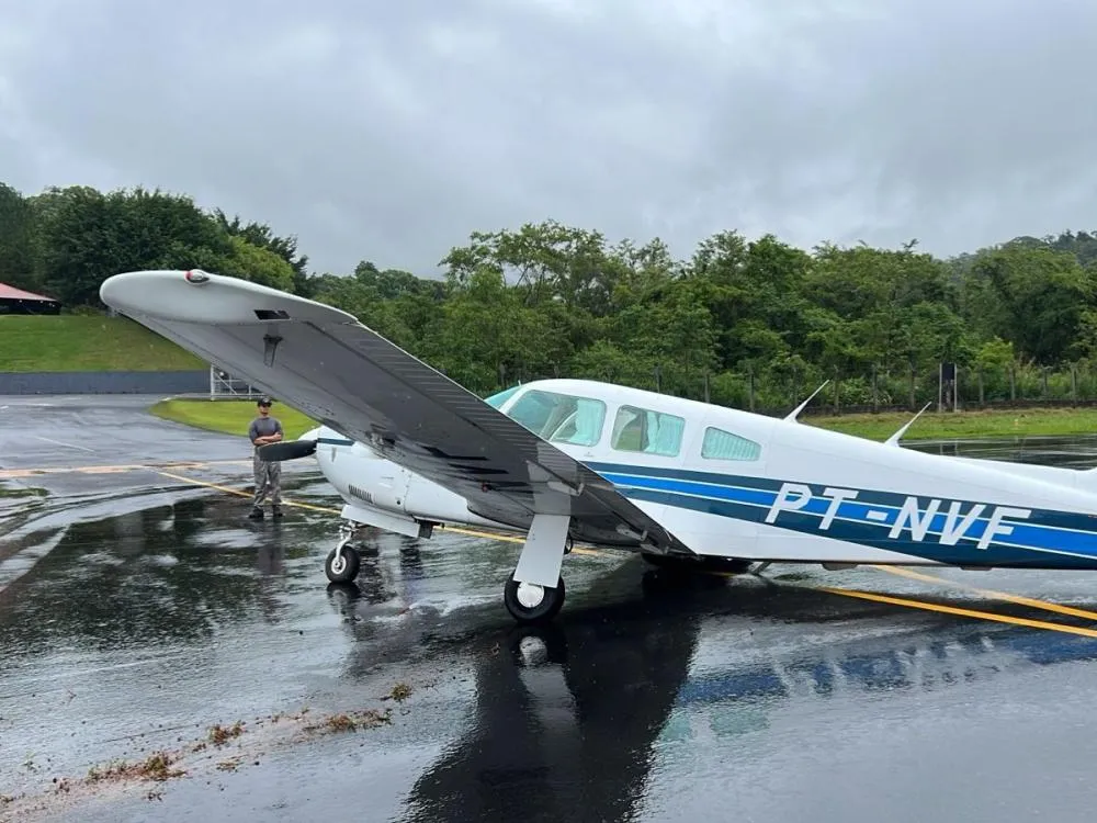 Baixa visibilidade provoca acidente durante pouso no Aeroporto Regional de Blumenau