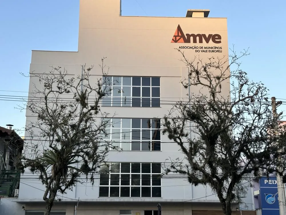 Amve realiza eleição para definir presidência de 2026 nesta quinta em Blumenau