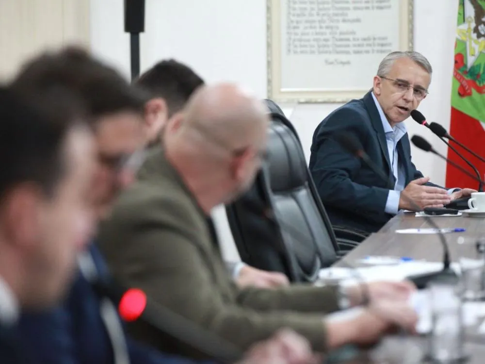 CPI do Esgoto: Ex-prefeito diz que decisões sobre tarifa e obras seguiram orientação técnica