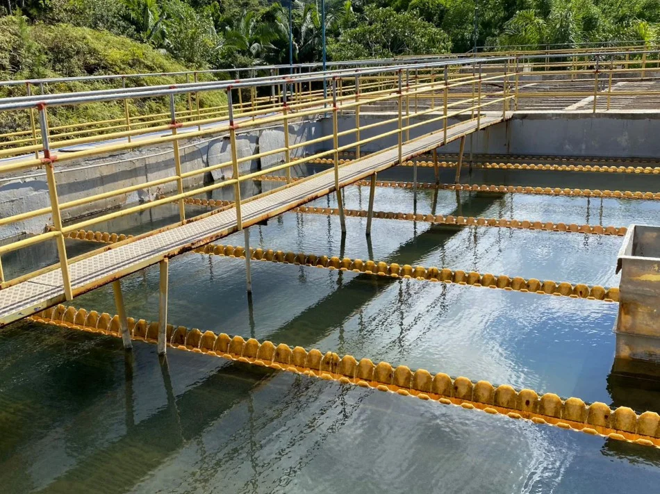 ETA 2 fica sem energia e moradores de 24 bairros podem enfrentar instabilidade no abastecimento