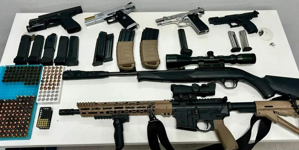 Polícia prende homem por tentativa de feminicídio e apreende arsenal em cidade do Alto Vale 