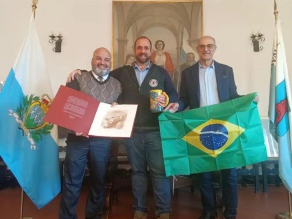 Blumenau e San Marino avançam em projeto de 'Cidades-Irmãs' com foco em cultura, economia e tecnologia