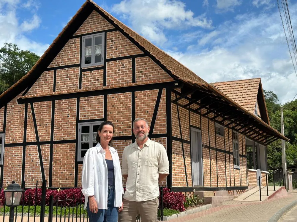 Construção tombada como patrimônio histórico foi recuperada preservando as características originais e será novo atrativo turístico na Rota do Enxaimel. Foto: Evandro de Assis