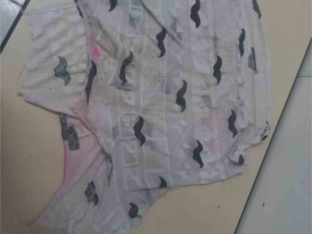 Homem é preso após ameaçar mulher e rasgar roupa da vítima em Blumenau