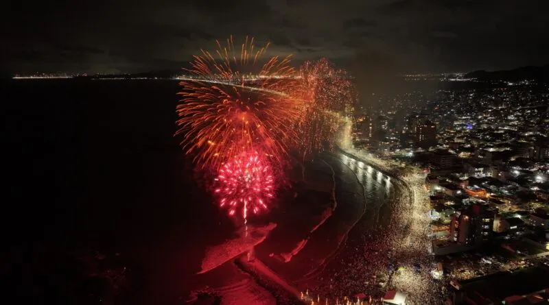 Navegantes terá queima de fogos sincronizada com Itajaí na virada de 2026
