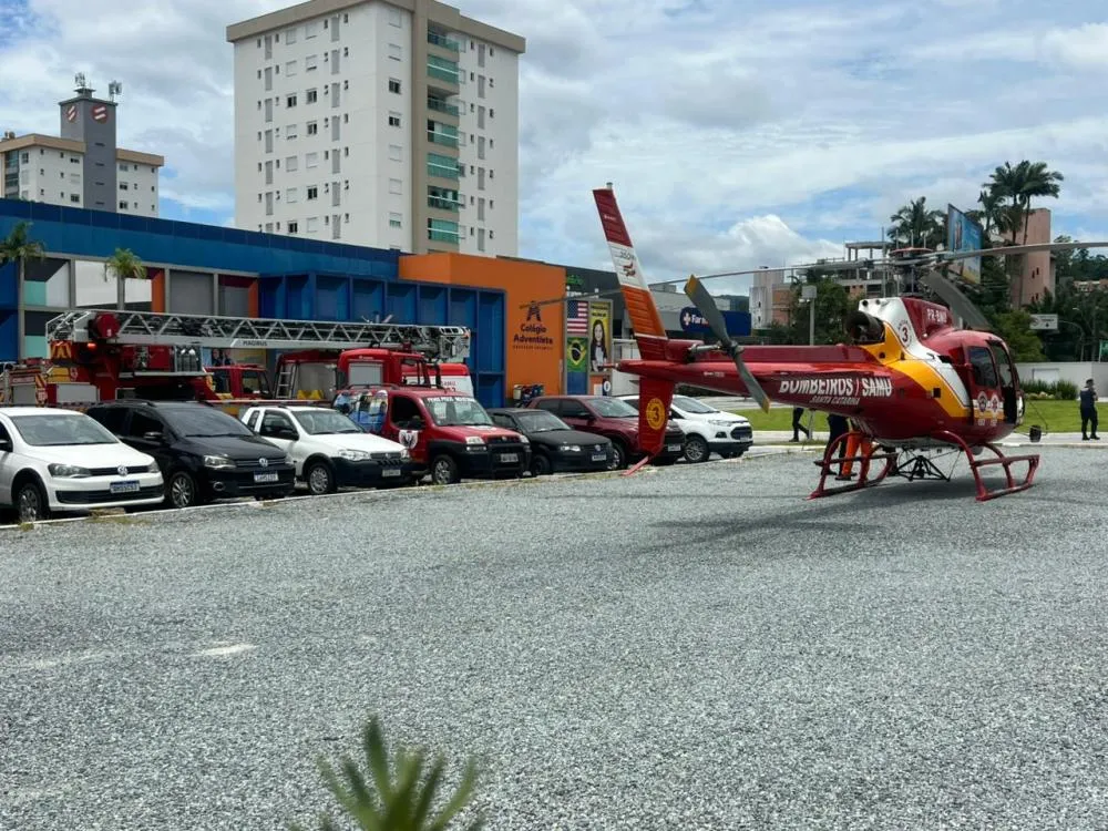 Trabalhador morre após desabamento de laje em colégio de Blumenau