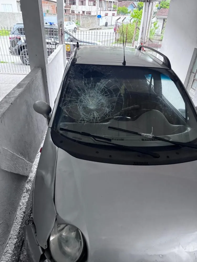 Polícia identifica motorista envolvido em atropelamento que deixou pai de quatro filhos em estado grave em Blumenau