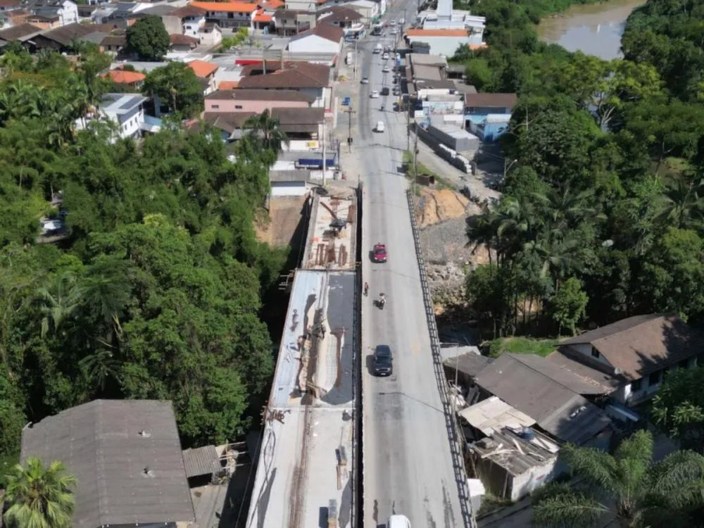 Trânsito será interrompido na Rua 2 de Setembro, em Blumenau, a partir de segunda-feira
