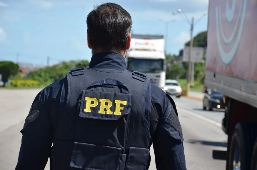 Acidentes aumentam nas rodovias federais de SC no Ano Novo, mas número de mortes cai, aponta PRF