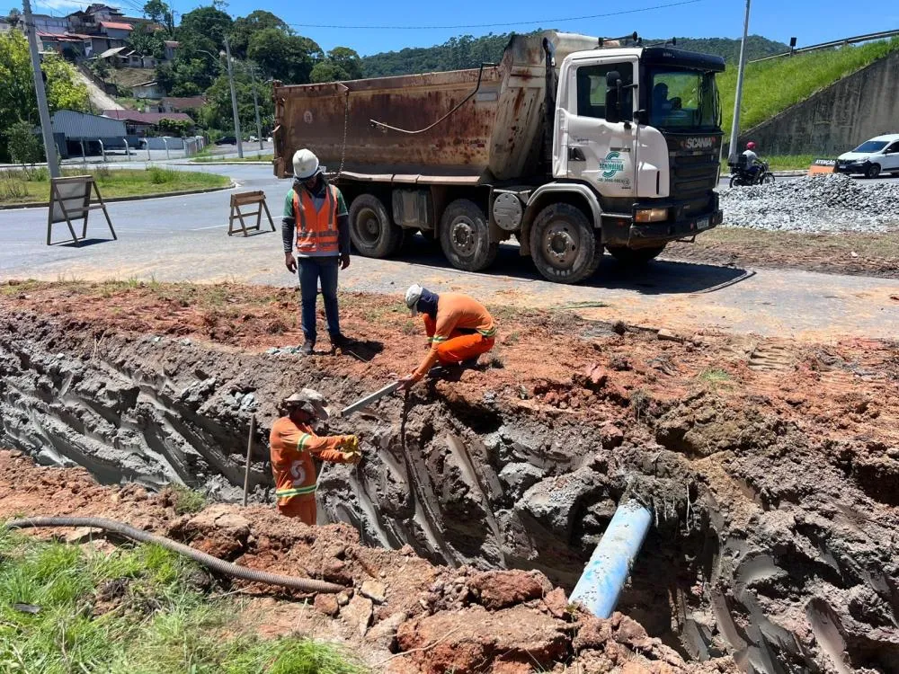 DNIT inicia obra de manutenção para corrigir alagamentos na BR-470, em Blumenau