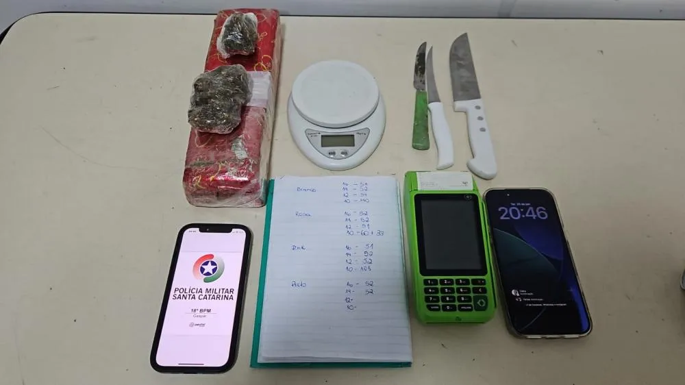 Homem é preso por tráfico de drogas com quase 1 kg de maconha em Gaspar