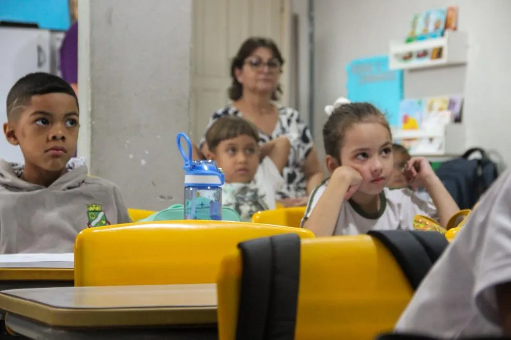 Brusque inicia ano letivo de 2026 com mais de 15 mil alunos na rede municipal