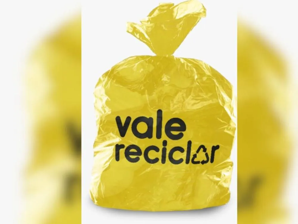 Indaial altera datas de entrega das sacolas amarelas para coleta seletiva; veja