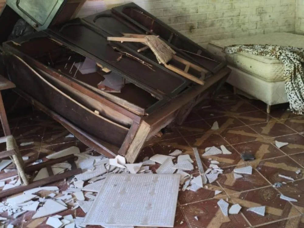 Homem é preso após ameaçar mãe e depredar casa em Rio do Sul