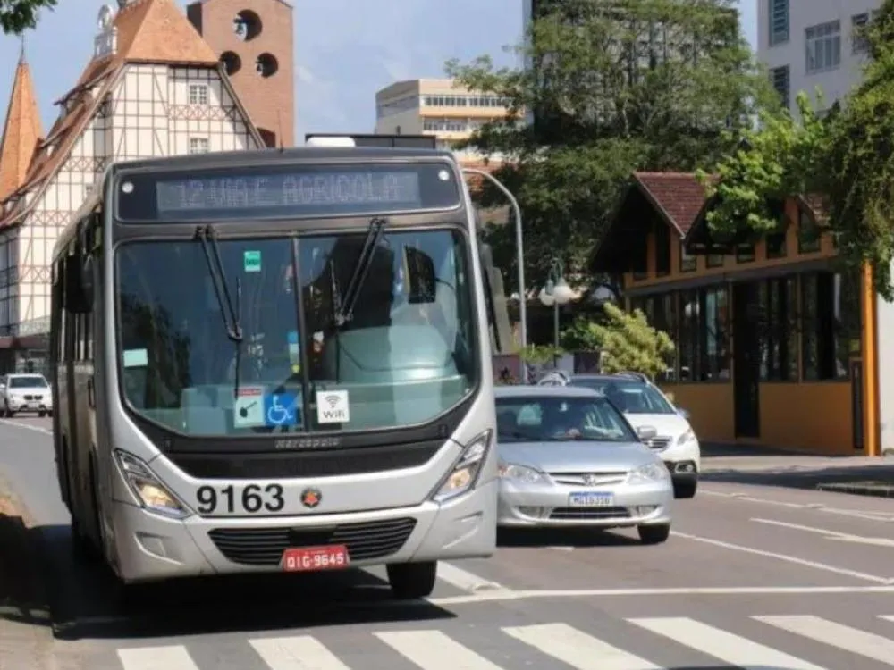Transporte coletivo de Blumenau terá mudanças em sete linhas a partir desta quinta-feira