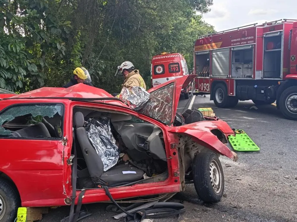 Vídeo: Grave acidente na BR-470 em Rodeio deixa uma pessoa morta e dois feridos