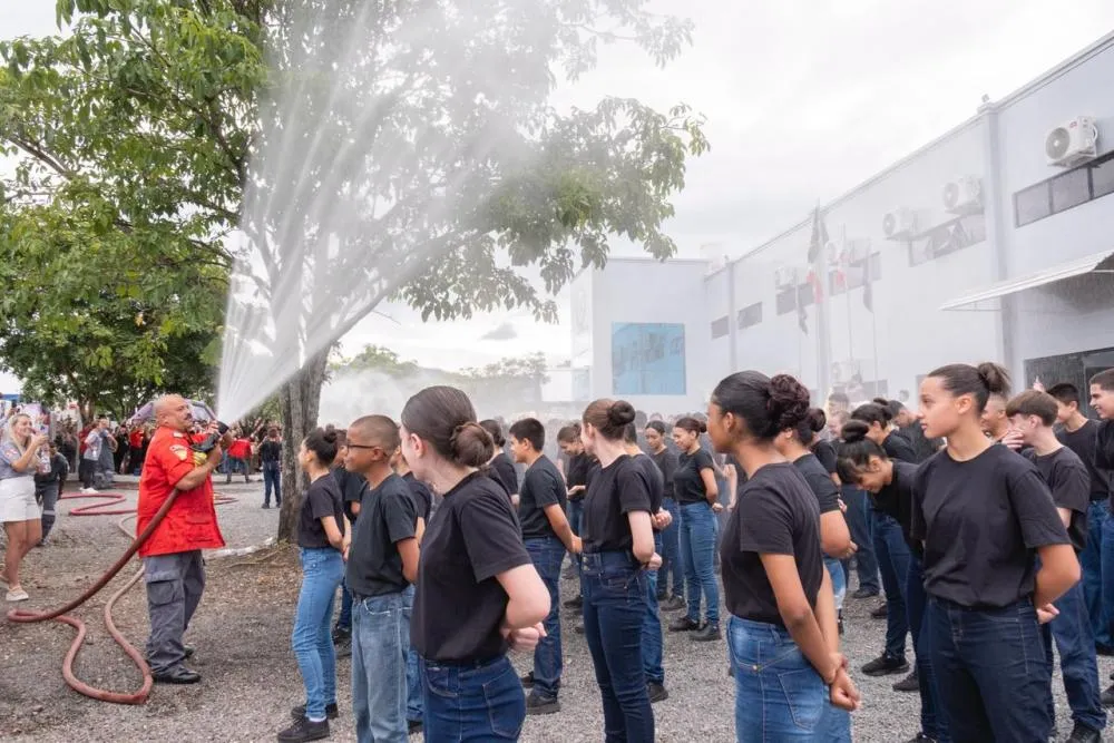 Com modelo único no país, Escola Bombeiro Cívico Helga Ittner é oficialmente inaugurada em Indaial