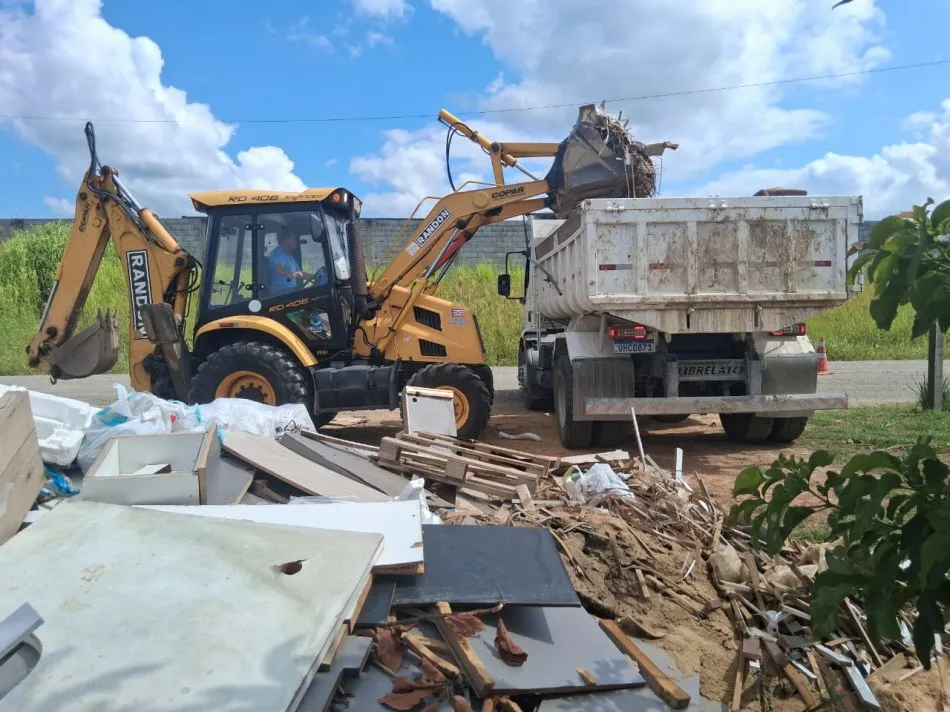 Coleta especial recolhe mais de 130 toneladas de móveis e eletrodomésticos descartados em fevereiro em Blumenau