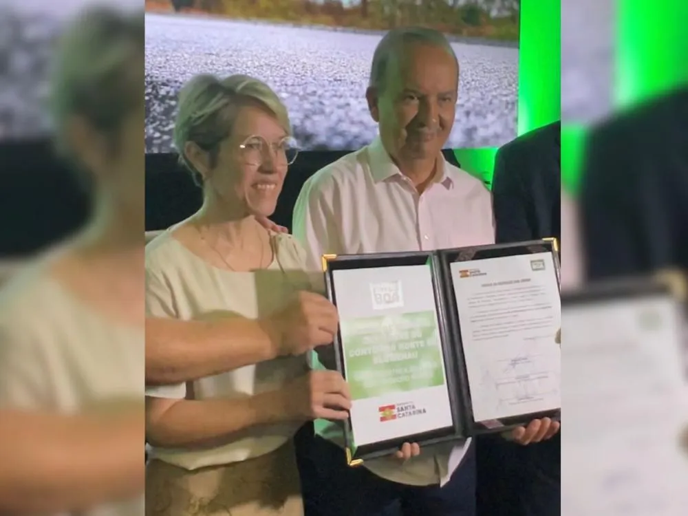 Governo de SC assina ordem de serviço para retomada das obras da Via Expressa em Blumenau