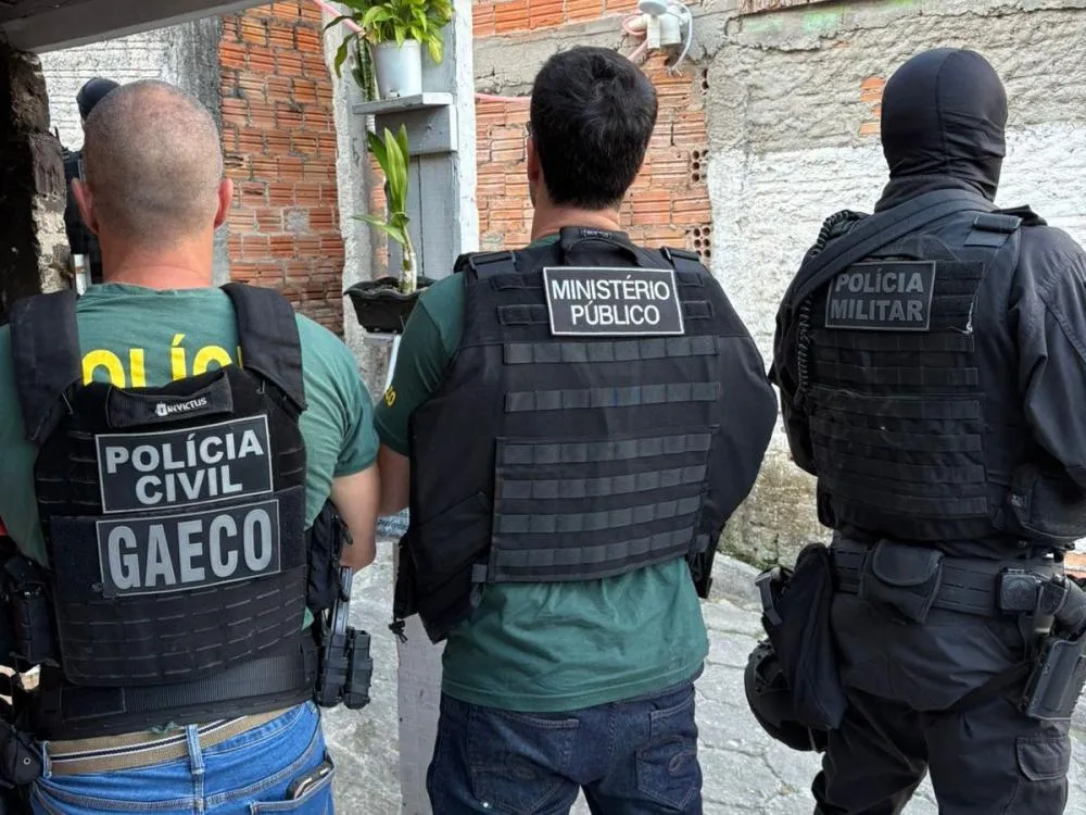 Ação do Gaeco mira conter atuação de facção dentro e fora dos presídios em SC