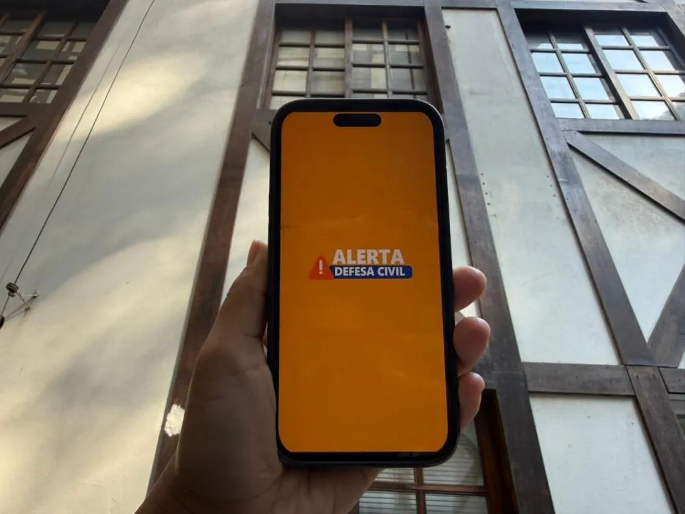 Brusque passa a enviar alertas por SMS sobre bairros com casos confirmados de dengue